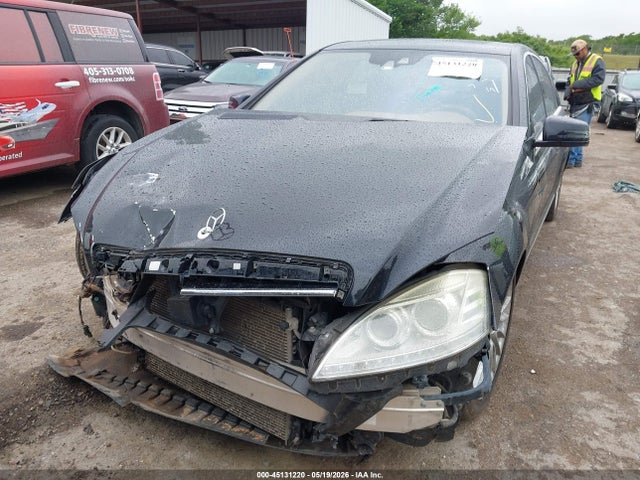 2010 Mercedes-benz S 550 4matic მანქანა იყიდება აუქციონზე, vin: WDDNG8GB2AA319649, აუქციონის ნომერი: 45131220