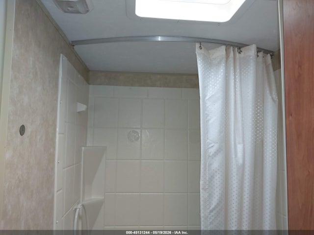 2011 Forest River Catalina მანქანა იყიდება აუქციონზე, vin: 5ZT2CATB3BA010858, აუქციონის ნომერი: 45131244