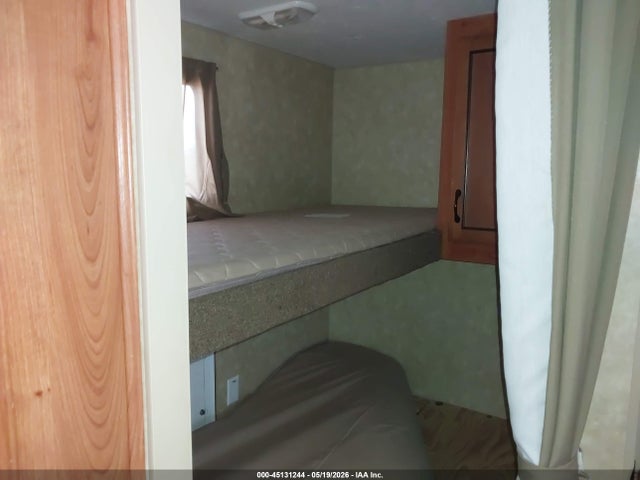 2011 Forest River Catalina მანქანა იყიდება აუქციონზე, vin: 5ZT2CATB3BA010858, აუქციონის ნომერი: 45131244