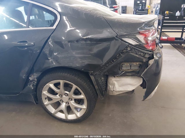 45131245 :رقم المزاد ، 2G4GT5GX4F9118147 vin ، 2015 Buick Regal Gs مزاد بيع