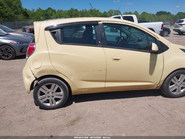 2014 Chevrolet Spark Ls Auto მანქანა იყიდება აუქციონზე, vin: KL8CB6S94EC501011, აუქციონის ნომერი: 45131306