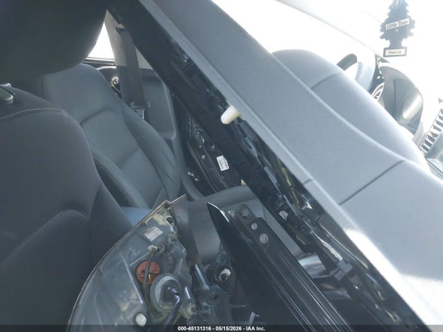 45131316 :رقم المزاد ، 5NPD84LF2HH140955 vin ، 2017 Hyundai Elantra Value Edition مزاد بيع