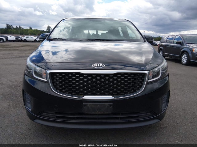 45131352 :رقم المزاد ، KNDMA5C14J6387005 vin ، 2018 Kia Sedona L مزاد بيع