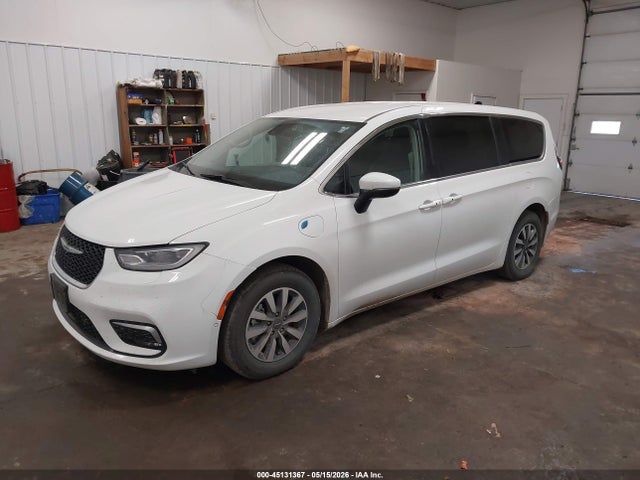Auction sale of the 2023 Chrysler Pacifica Hybrid Touring L, vin: 2C4RC1L77PR558876, lot number: 45131367