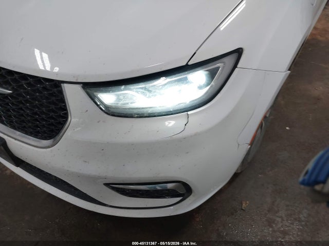 Chrysler Pacifica Hybrid Touring L 2023 2C4RC1L77PR558876 Image 12
