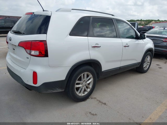 5XYKT4A73FG642119 KIA Sorento Lx V6