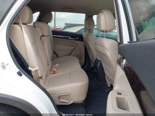 5XYKT4A73FG642119 KIA Sorento Lx V6