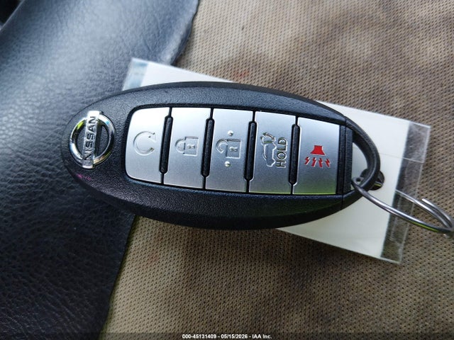 45131409 :رقم المزاد ، 5N1AR2MM4FC711707 vin ، 2015 Nissan Pathfinder Platinum مزاد بيع