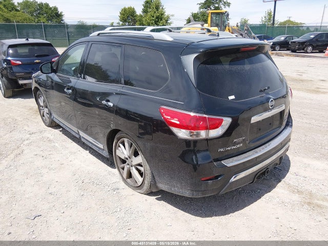 45131409 :رقم المزاد ، 5N1AR2MM4FC711707 vin ، 2015 Nissan Pathfinder Platinum مزاد بيع