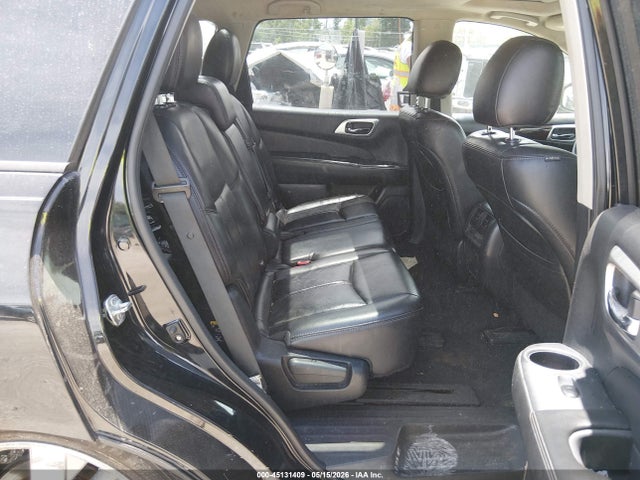 45131409 :رقم المزاد ، 5N1AR2MM4FC711707 vin ، 2015 Nissan Pathfinder Platinum مزاد بيع