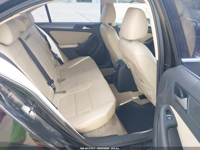 Продаж на аукціоні авто 2013 Volkswagen Jetta 2.0l Tdi, vin: 3VWLL7AJ1DM421200, номер лоту: 45131411