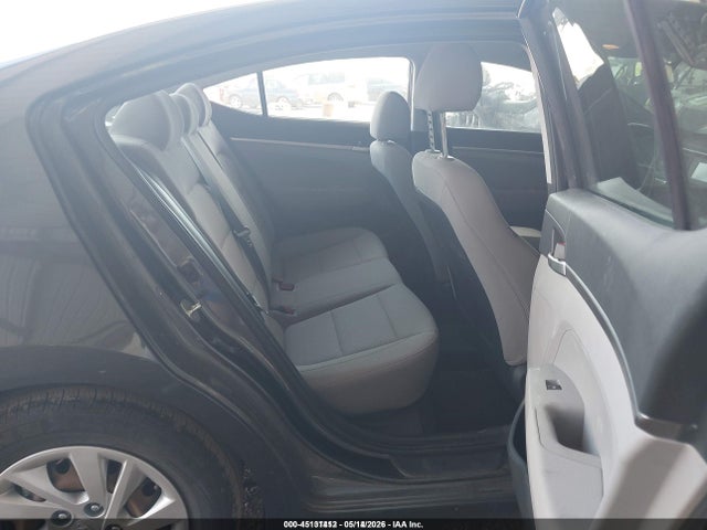 Продаж на аукціоні авто 2020 Hyundai Elantra Se, vin: 5NPD74LF5LH617826, номер лоту: 45131412