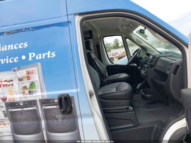 Продажа на аукционе авто 2019 Ram Promaster 1500 High Roof 136 Wb, vin: 3C6TRVBG7KE522636, номер лота: 45131446