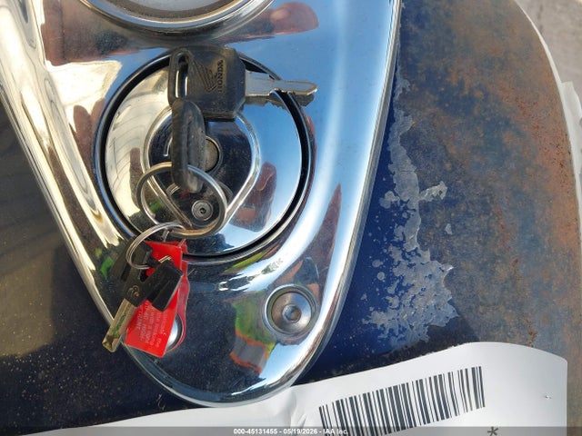 45131455 :رقم المزاد ، JH2RC44721K500395 vin ، 2001 Honda Vt750 Cd2 مزاد بيع