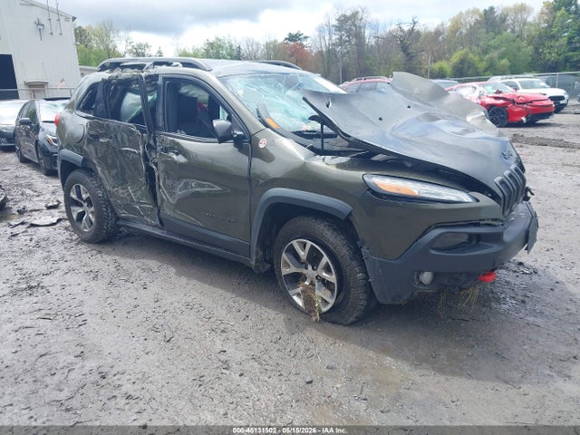 45131502 :رقم المزاد ، 1C4PJMBS1FW503673 vin ، 2015 Jeep Cherokee Trailhawk مزاد بيع