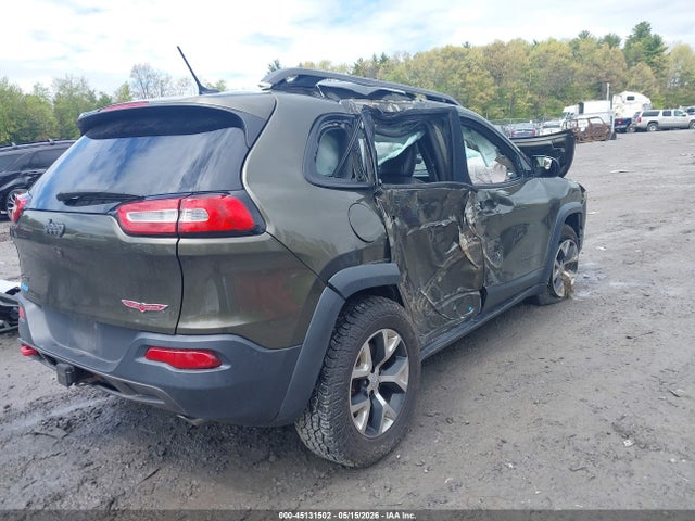 2015 Jeep Cherokee Trailhawk მანქანა იყიდება აუქციონზე, vin: 1C4PJMBS1FW503673, აუქციონის ნომერი: 45131502