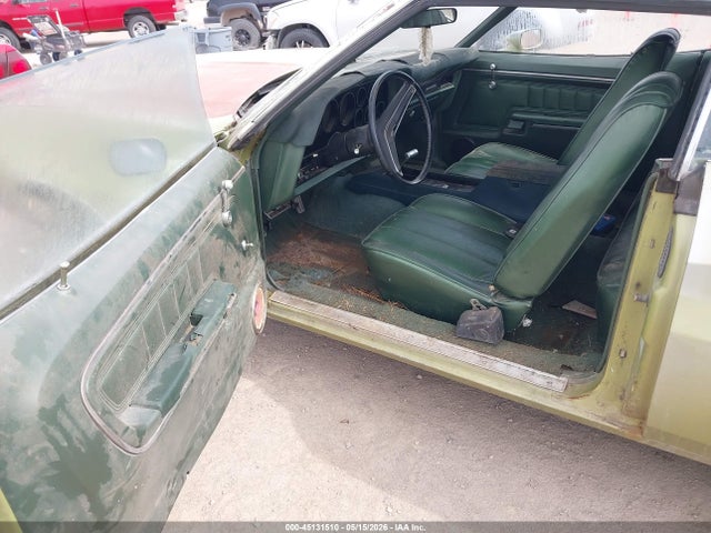 45131510 :رقم المزاد ، 3H35Q199352 vin ، 1973 Ford Gran Torino مزاد بيع