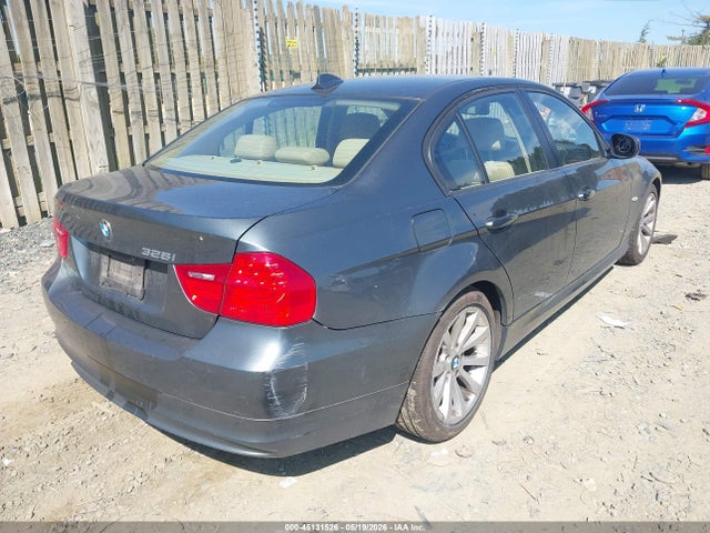 2011 Bmw 328i მანქანა იყიდება აუქციონზე, vin: WBAPH7C5XBE850227, აუქციონის ნომერი: 45131526