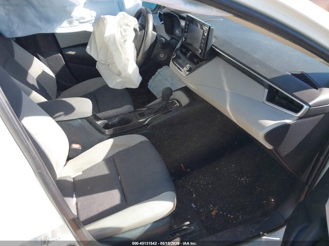 45131542 :رقم المزاد ، 5YFDPRAE3LP110563 vin ، 2020 Toyota Corolla L مزاد بيع