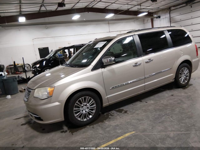 2013 Chrysler Town & Country Touring-l მანქანა იყიდება აუქციონზე, vin: 2C4RC1CG6DR532149, აუქციონის ნომერი: 45131550