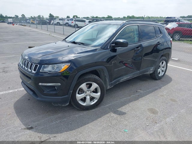 Jeep New Compass Latitude 4x4 2017 3C4NJDBB4HT628361 Image 2