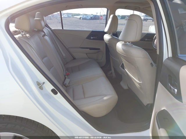 Продажа на аукционе авто 2015 Honda Accord Ex-l, vin: 1HGCR2F84FA125521, номер лота: 45131588