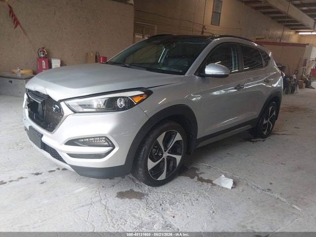 2017 Hyundai Tucson Limited მანქანა იყიდება აუქციონზე, vin: KM8J33A23HU326386, აუქციონის ნომერი: 45131605