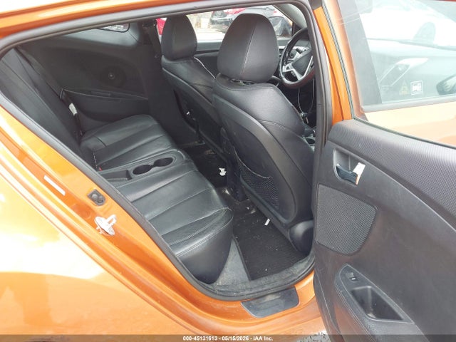 45131613 :رقم المزاد ، KMHTC6AD1FU222942 vin ، 2015 Hyundai Veloster Flex مزاد بيع