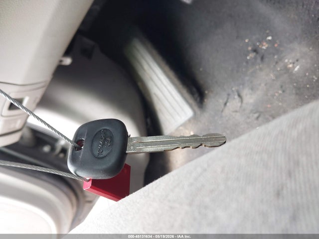 Продаж на аукціоні авто 2010 Toyota Corolla Ce, vin: 2T1BU4EE5AC390349, номер лоту: 45131634