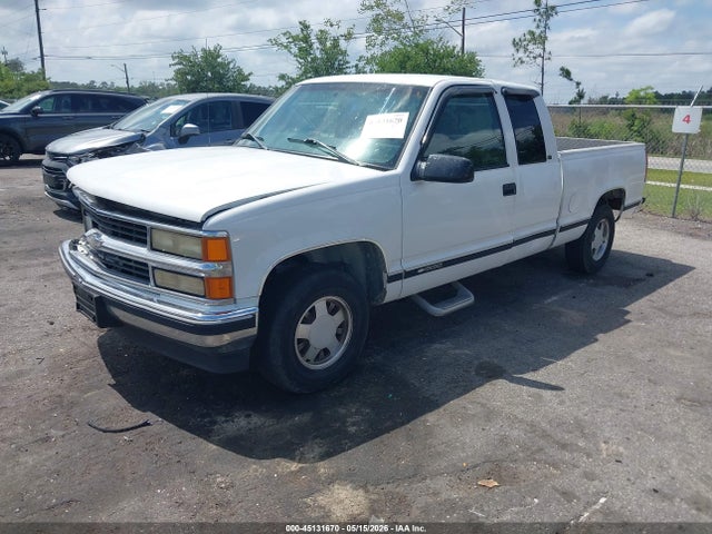 Aukcja sprzedaży 1998 Chevrolet C1500 Fleetside, vin: 2GCEC19R8W1153565, numer aukcji: 45131670