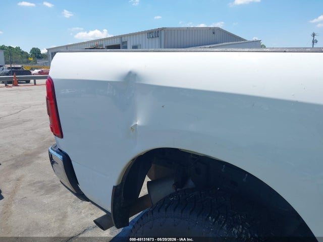 45131673 :رقم المزاد ، 3C6UR5CJ1KG652270 vin ، 2019 Ram 2500 Tradesman  4x4 6'4 Box مزاد بيع