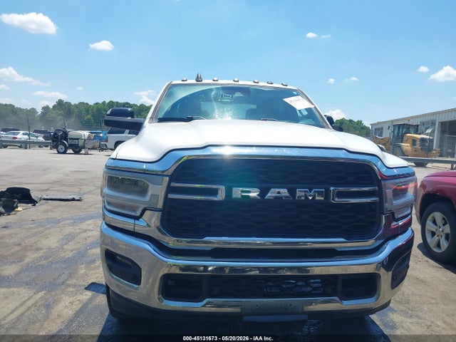 45131673 :رقم المزاد ، 3C6UR5CJ1KG652270 vin ، 2019 Ram 2500 Tradesman  4x4 6'4 Box مزاد بيع