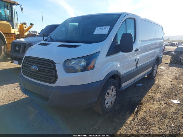 Ford Transit-150 2015 1FTNE1YM3FKA14153 Image 2