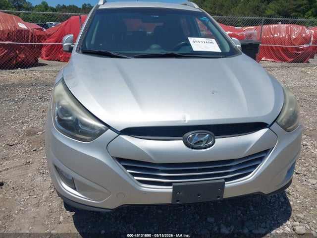 KM8JU3AG6FU049965 Hyundai TUCSON SE