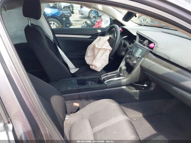 Продажа на аукционе авто 2020 Honda Civic Lx, vin: 19XFC2F61LE005597, номер лота: 45131699