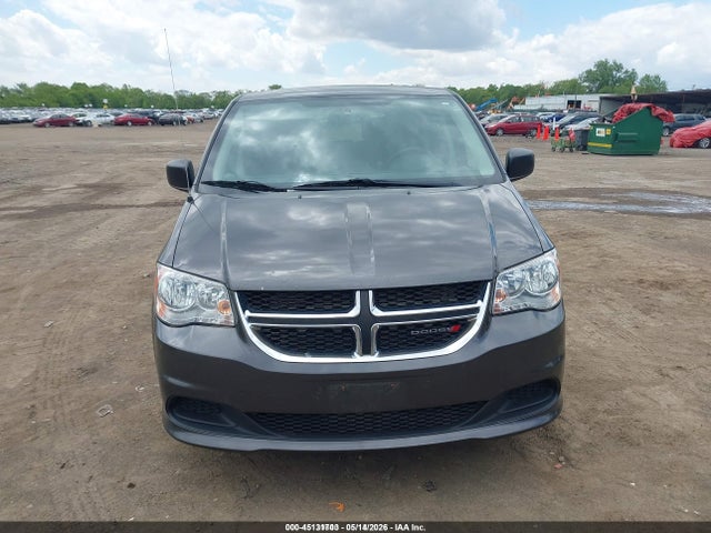 45131703 :رقم المزاد ، 2C4RDGBG5JR254812 vin ، 2018 Dodge Grand Caravan Se مزاد بيع