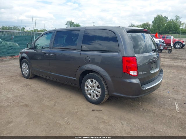 45131703 :رقم المزاد ، 2C4RDGBG5JR254812 vin ، 2018 Dodge Grand Caravan Se مزاد بيع