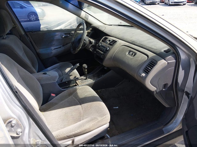 45131714 :رقم المزاد ، 3HGCG56492G708196 vin ، 2002 Honda Accord 2.3 Lx مزاد بيع
