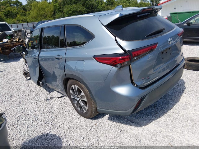 5TDGZRAH8NS114376 Toyota Highlander Xle
