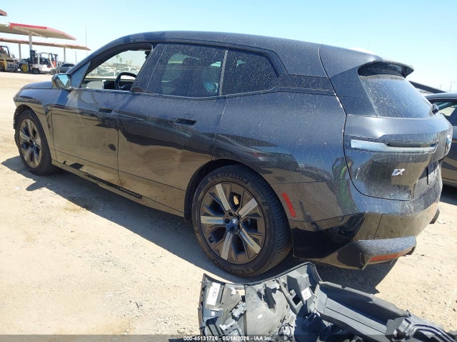 2022 Bmw Ix Xdrive50 მანქანა იყიდება აუქციონზე, vin: WB523CF05NCK15304, აუქციონის ნომერი: 45131726