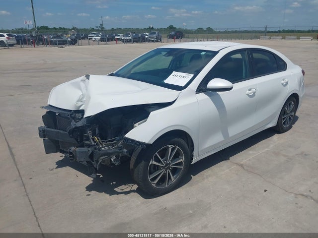 KIA Forte Lxs 2023 3KPF24AD3PE544653 Image 2