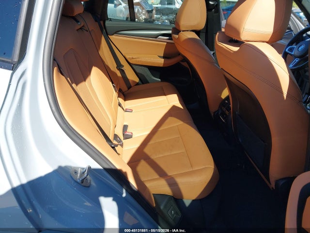 45131881 :رقم المزاد ، 5UX83DP04N9L62485 vin ، 2022 Bmw X3 M40i مزاد بيع