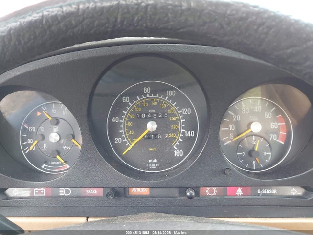 45131893 :رقم المزاد ، WDBBA45C3FA031504 vin ، 1985 Mercedes-benz 380 Sl مزاد بيع