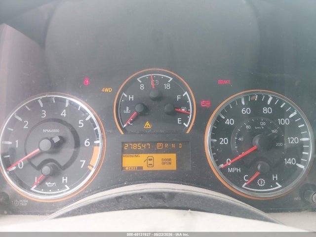 2011 Nissan Titan Sl მანქანა იყიდება აუქციონზე, vin: 1N6BA0EC5BN317624, აუქციონის ნომერი: 45131927