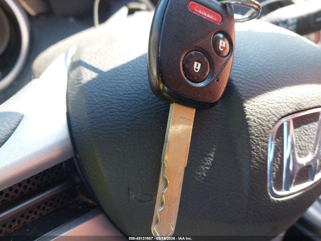 Продажа на аукционе авто 2013 Honda Fit, vin: JHMGE8H37DC051916, номер лота: 45131957