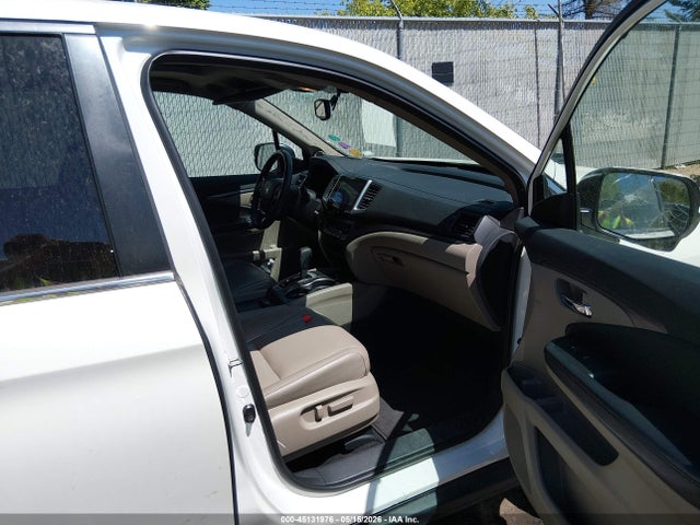 Auction sale of the 2017 Honda Pilot Ex-l, vin: 5FNYF6H53HB049789, lot number: 45131976