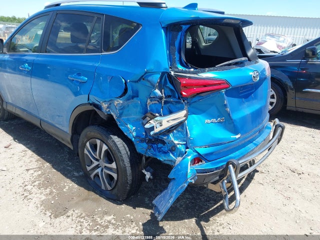 JTMZFREV9GJ074133 Toyota RAV4 LE