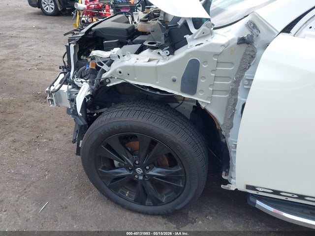 Продажа на аукционе авто 2017 Nissan Pathfinder Platinum, vin: 5N1DR2MN2HC660295, номер лота: 45131993