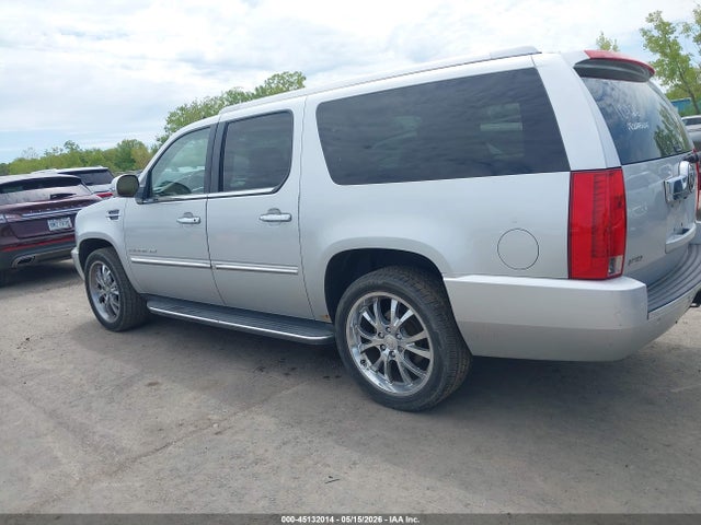 45132014 :رقم المزاد ، 1GYS3GEF0CR199065 vin ، 2012 Cadillac Escalade Esv Standard مزاد بيع
