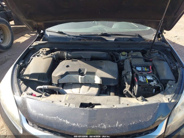 Продажа на аукционе авто 2015 Chevrolet Malibu 1lt, vin: 1G11C5SL1FF328588, номер лота: 45132036